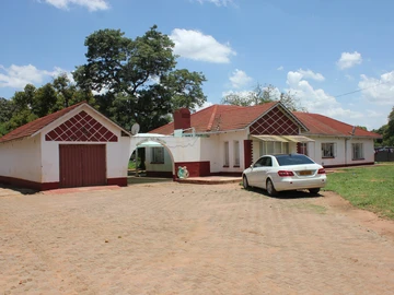 5 Bedroom Family Home in Prospect, Harare 