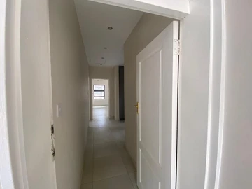 3 Bedroom Garden Flat