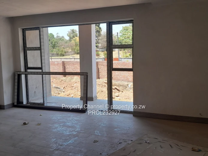 4 Bedrooms All en suite Extra Ultra Modern