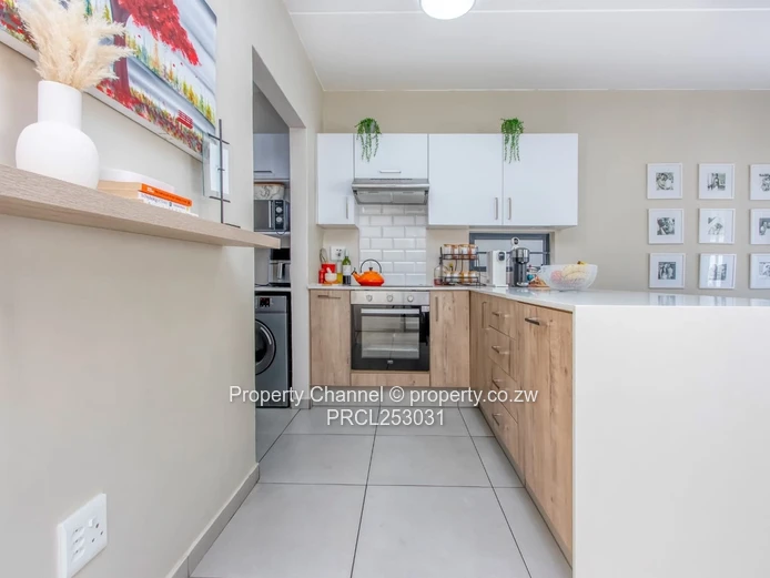 4 Bedroom Cluster For Sale in Craigavon, Sandton, Johannesburg