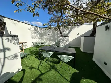 6 Unit Townhouse Complex