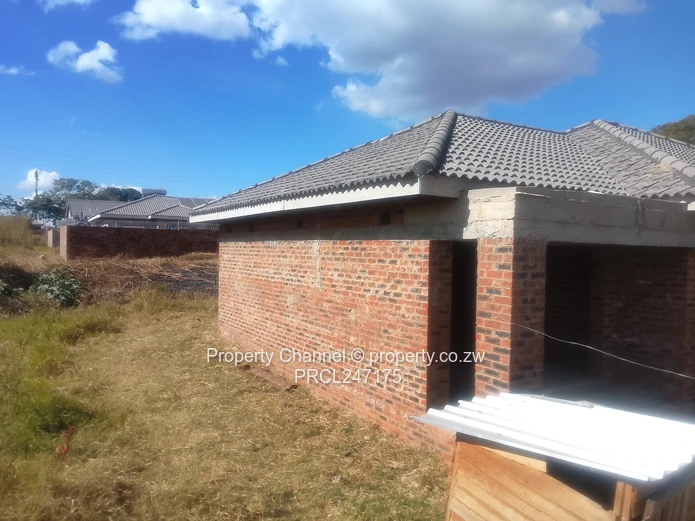 Tiled-Roof 4-Bed Brick Shell on 304 sqm, Parkview