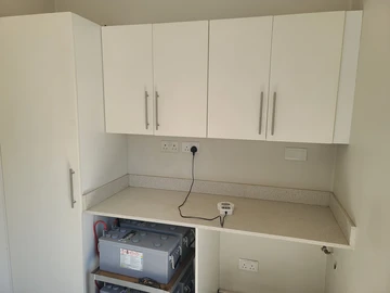 3 Bedroom Flat & Apartment