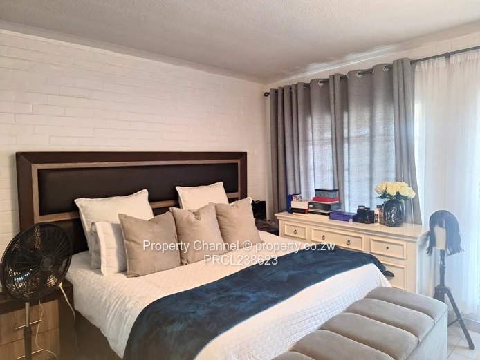 Old Marlborough cozy duplex just off Harare Drive.