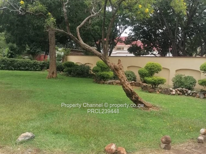 Town House For Sale In Milton Park