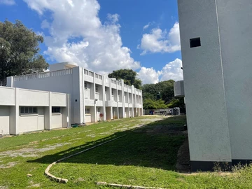 3 Bedroom Flat & Apartment