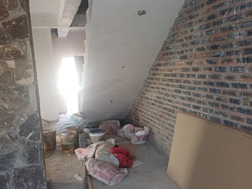 3 Bedroom Flat & Apartment