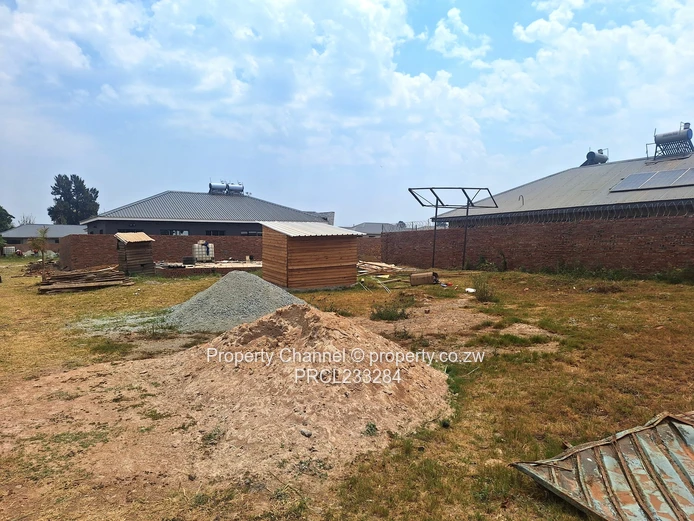 Build Your Dream Home in Tynwald Gated Complex! (Sole Mandate)