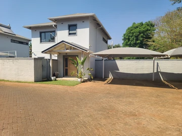 3 Bed Apartment in Avondale