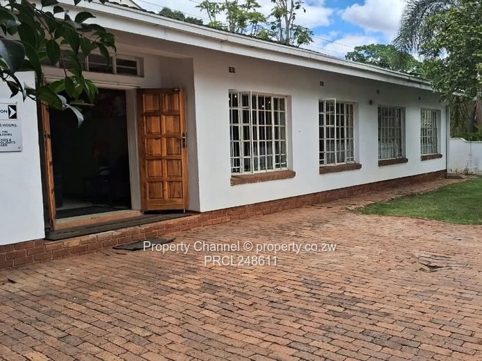 Commercial Property For In Alexandra Park