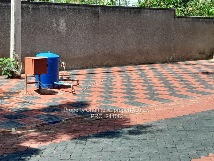 Classy Turn-Key Family Home in Zimre with Deeds.