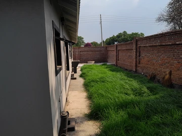 3 Bedroom Garden Flat