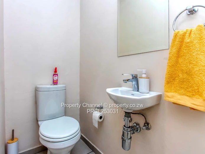 4 Bedroom Cluster For Sale in Craigavon, Sandton, Johannesburg