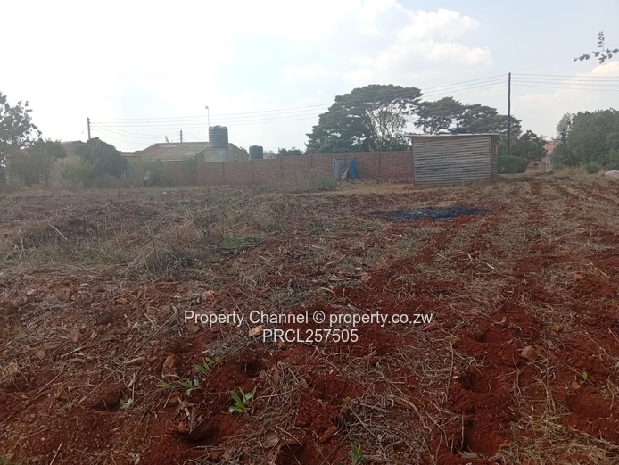 1000 m² Cleared Corner Stand in Hatcliffe, Harare