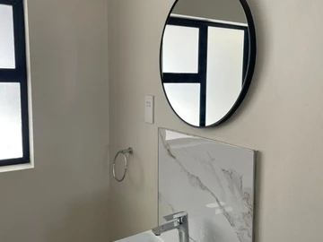 Flat & Apartment