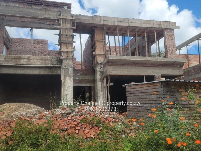 Executive Double Storey Villa in Carrick Creagh – Customize Your Dream Home