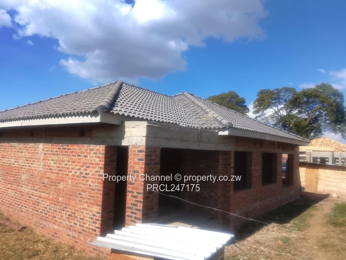Tiled-Roof 4-Bed Brick Shell on 304 sqm, Parkview