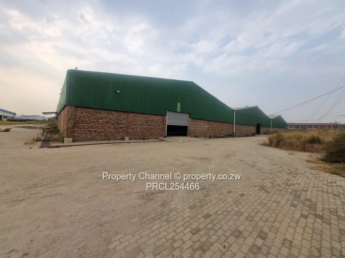 Willowvale Industrial Giant — 2.8 Ha | 3 Warehouses | Underground Tank