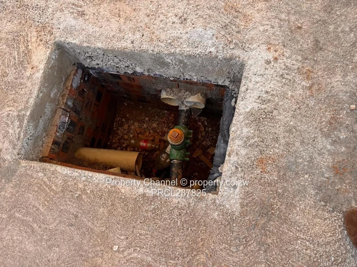 Chegutu Commercial Property For Sale 