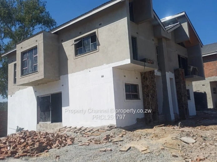Duplex Flats For Sale In Logan Park