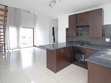 2 Bedroom Flat & Apartment