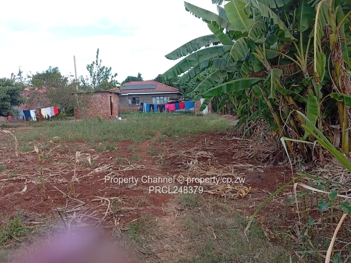 Spacious 600 sqm Residential Stand with One-Room Cottage