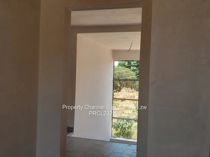 4 Bedrooms All en suite Extra Ultra Modern