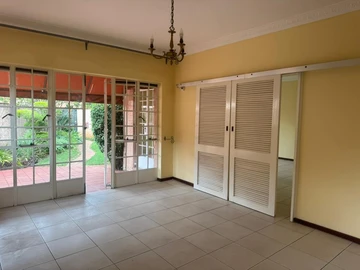 3 Bedroom Garden Flat