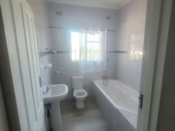 7 Bedroom House
