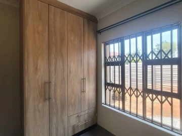 3 Bedroom Cottage