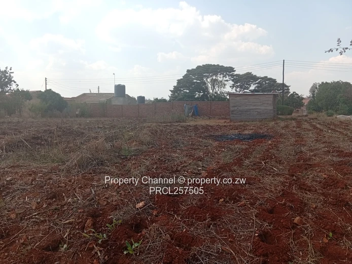 1000 m² Cleared Corner Stand in Hatcliffe, Harare