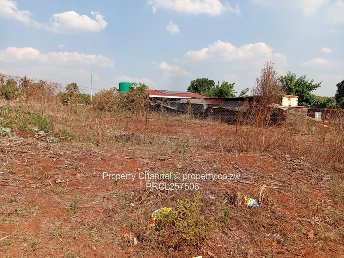 977 m² Vacant Stand in Hatcliffe — Cleared & Fenced
