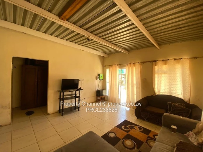 Domboshava cottage to rent