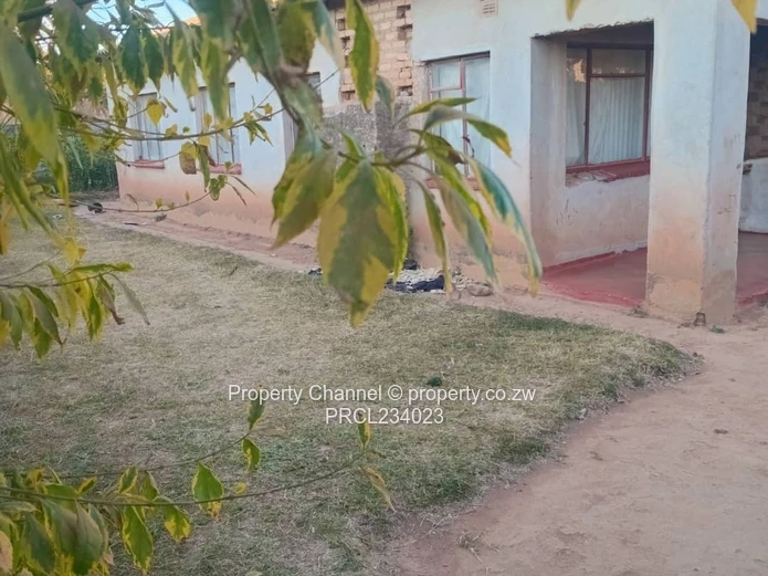 3 Bed Incomplete House in Rusike, Marondera