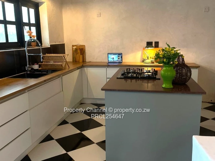 A Charming 4-Bedroom to Rent in Chipukutu Park 