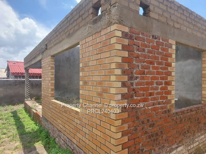 Incomplete 4-Bedroom House for Sale – Chitungwiza Unit L