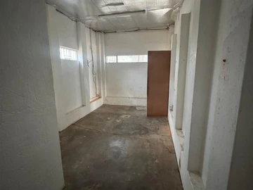 Shop & Retail Property