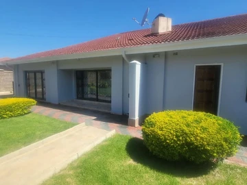 7 Bedroom House