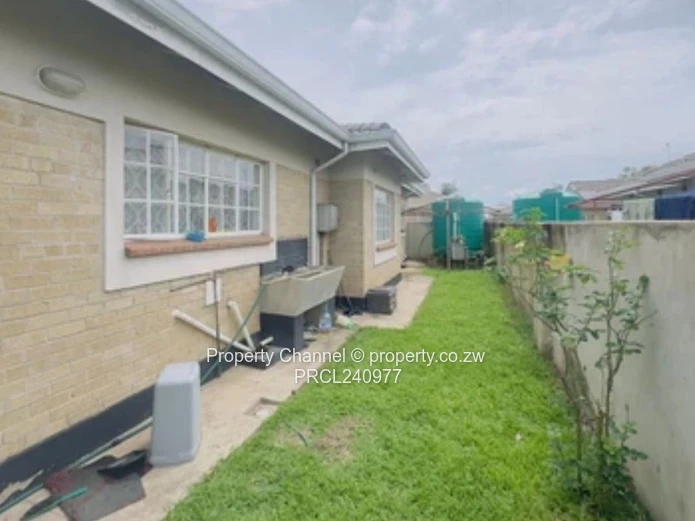 Apartment For Sale in Waterfalls 