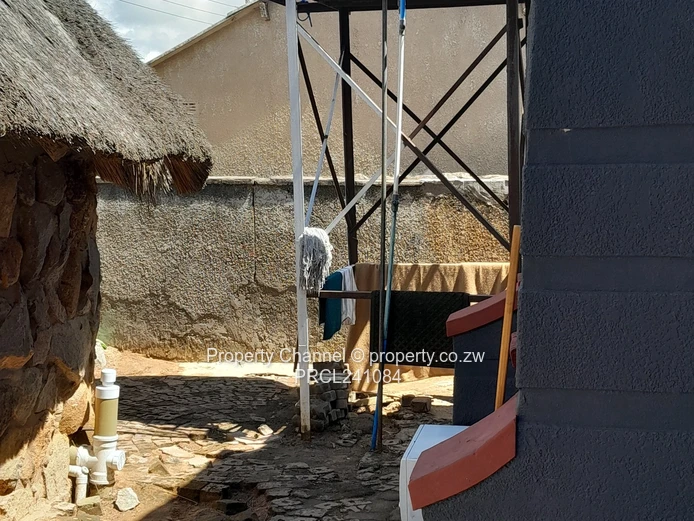 Classy Turn-Key Family Home in Zimre with Deeds.