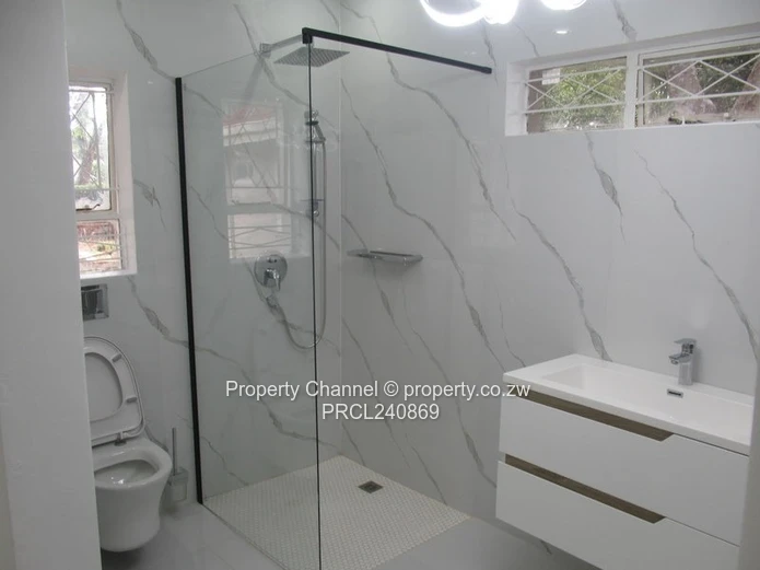 3 Bedroom apartment for rent in Chisispiti