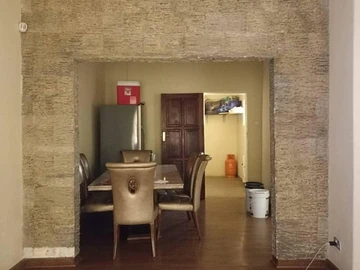 3 Bedroom Flat & Apartment