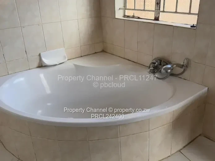 3 Bed House To Rent In Lenana