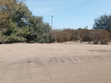 Commercial & Industrial Land