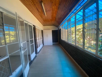 3 Bedroom Garden Flat