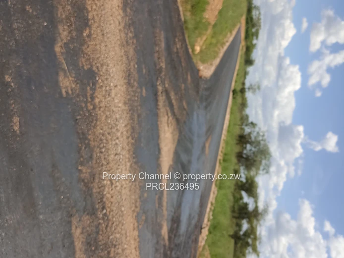 300m² Stand with Tarred Road Access — Chiedza Park, Harare South