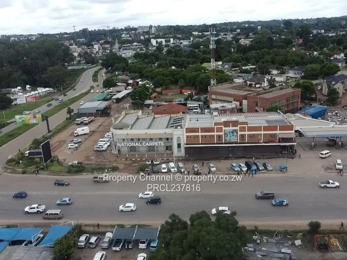 Commercial Building With Major Road Frontage 