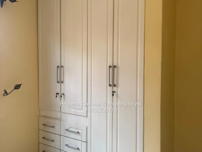 Solar-Powered 4 Bedroom Family Home