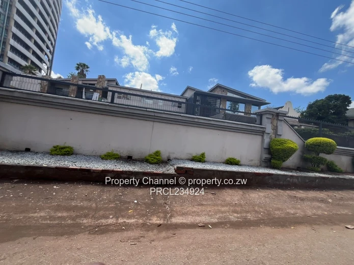 Harare CBD Walled Retail Shop