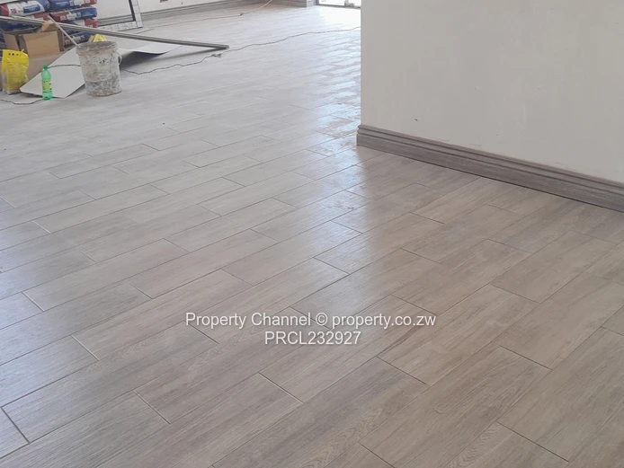 4 Bedrooms All en suite Extra Ultra Modern